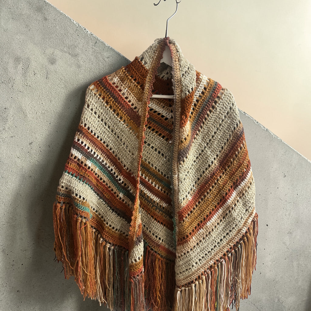 Chal Crochet Colores Tierra con Flecos