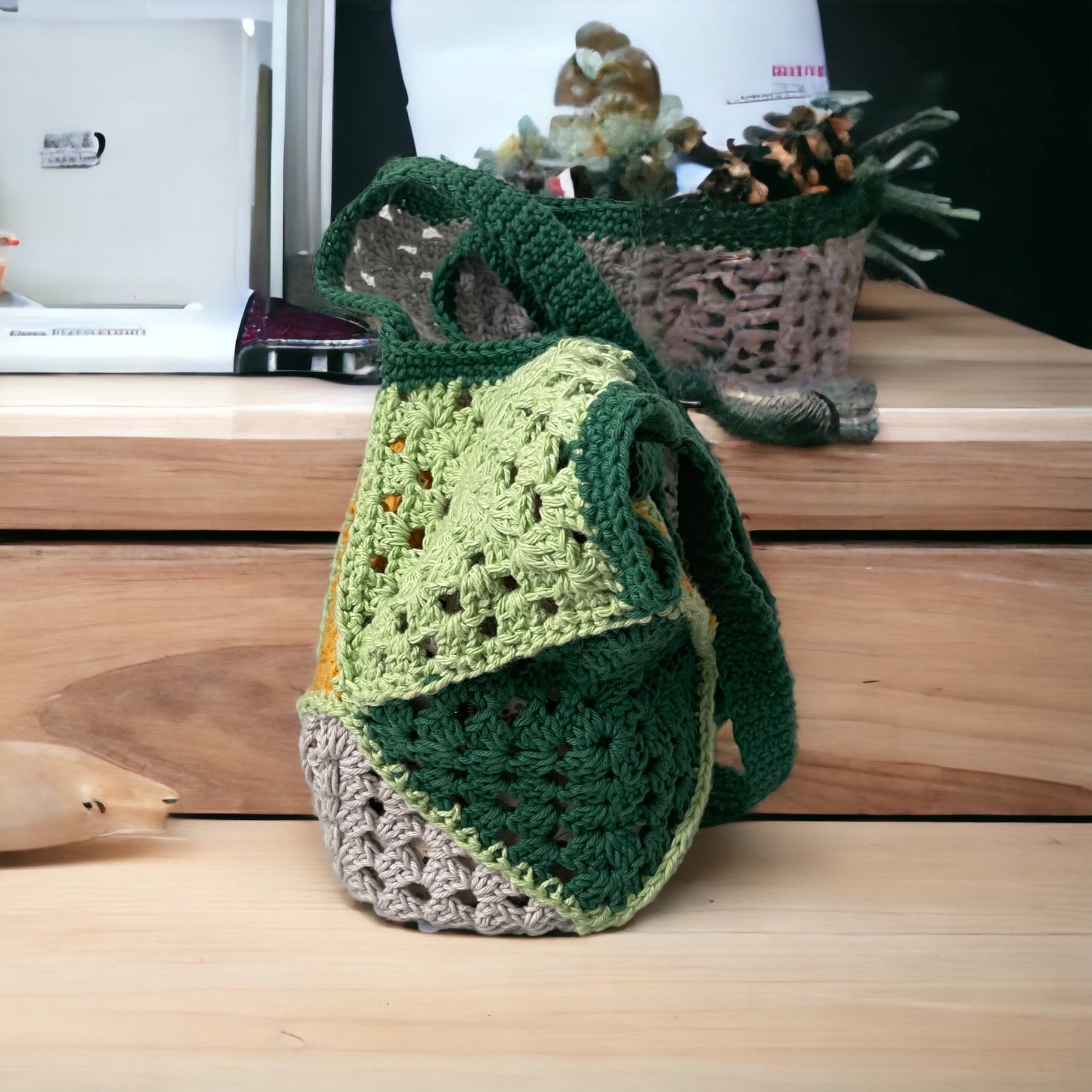 BOLSO DISEÑO GRANNY HECHO A MANO