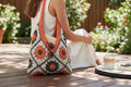 Bolso Hombro Crochet Granny Square Coral y Gris