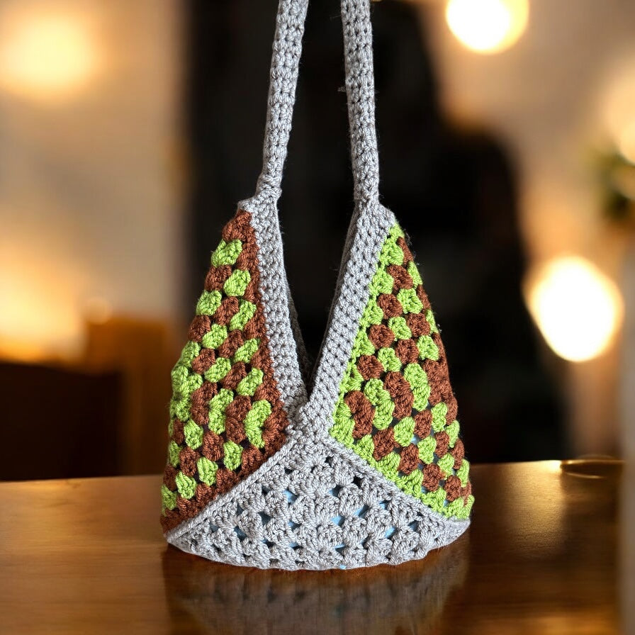 BOLSO DISEÑO GRANNY TEJIDO A CROCHET