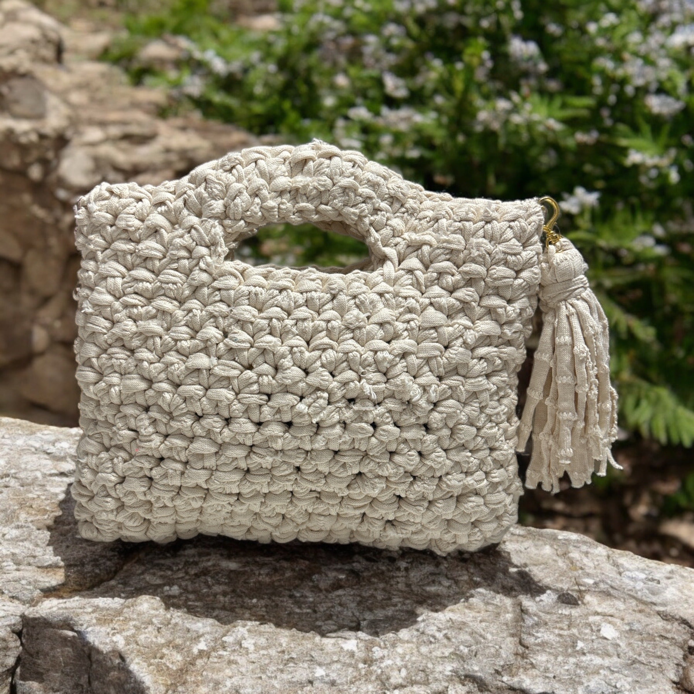 BOLSO DE TRAPILLO COLOR CRUDO
