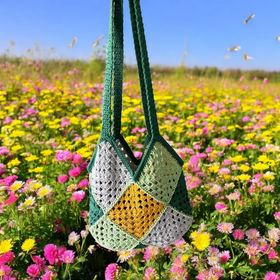 BOLSO DISEÑO GRANNY HECHO A MANO