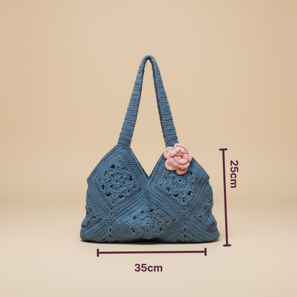 Bolso Mano Crochet Azul con Flor Rosa