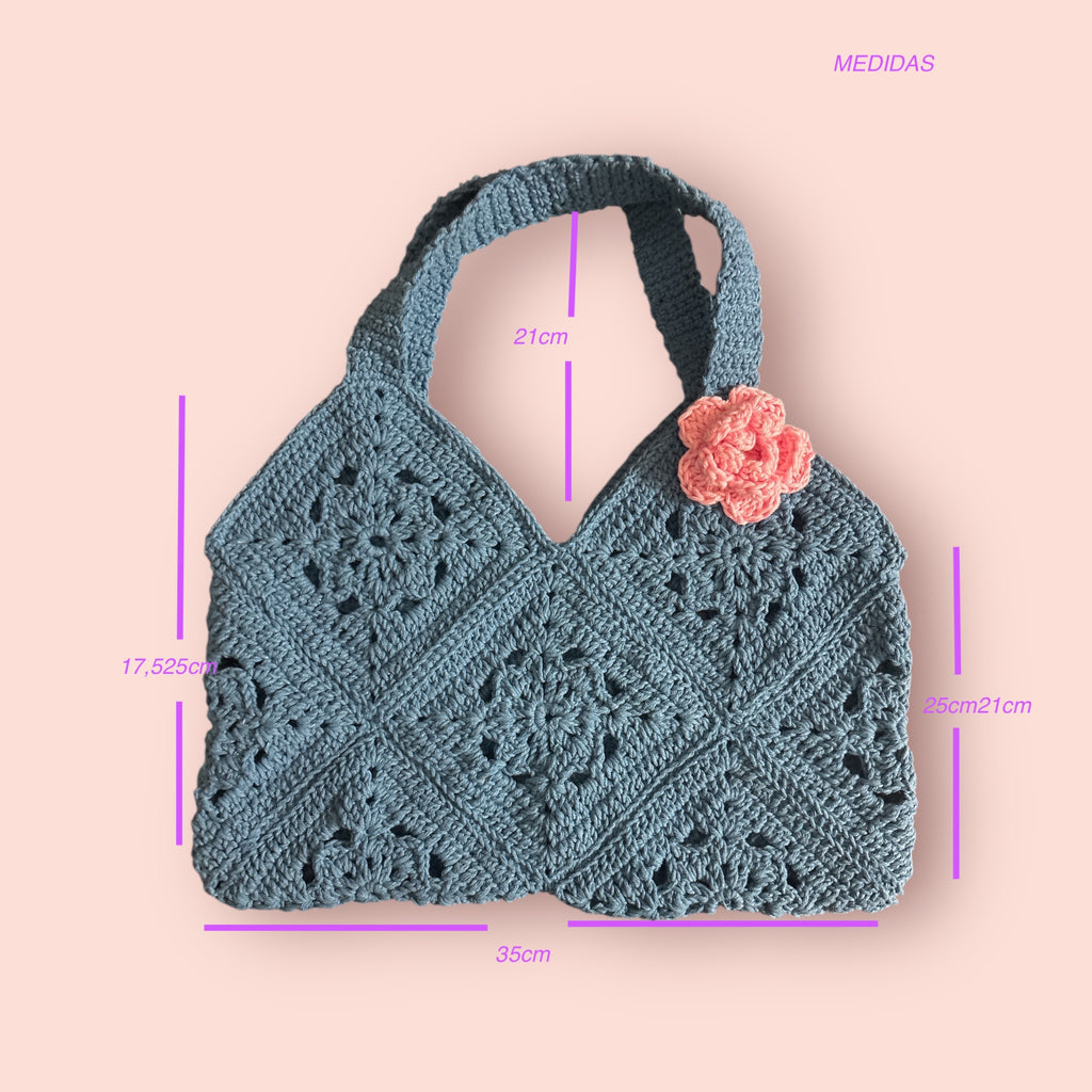 Bolso Mano Crochet Azul con Flor Rosa