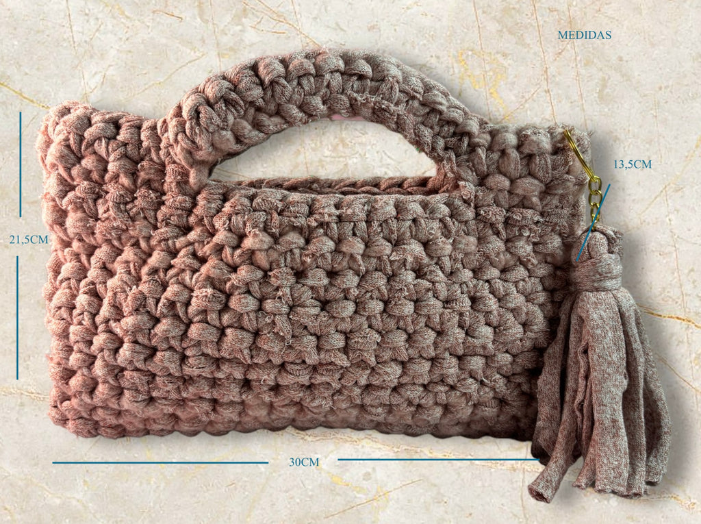 BOLSO DE TRAPILLO TEJIDO A CROCHET