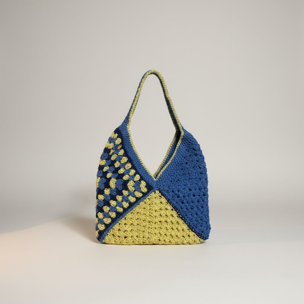 Bolso teejido a crochet estilo granny en dos tonos