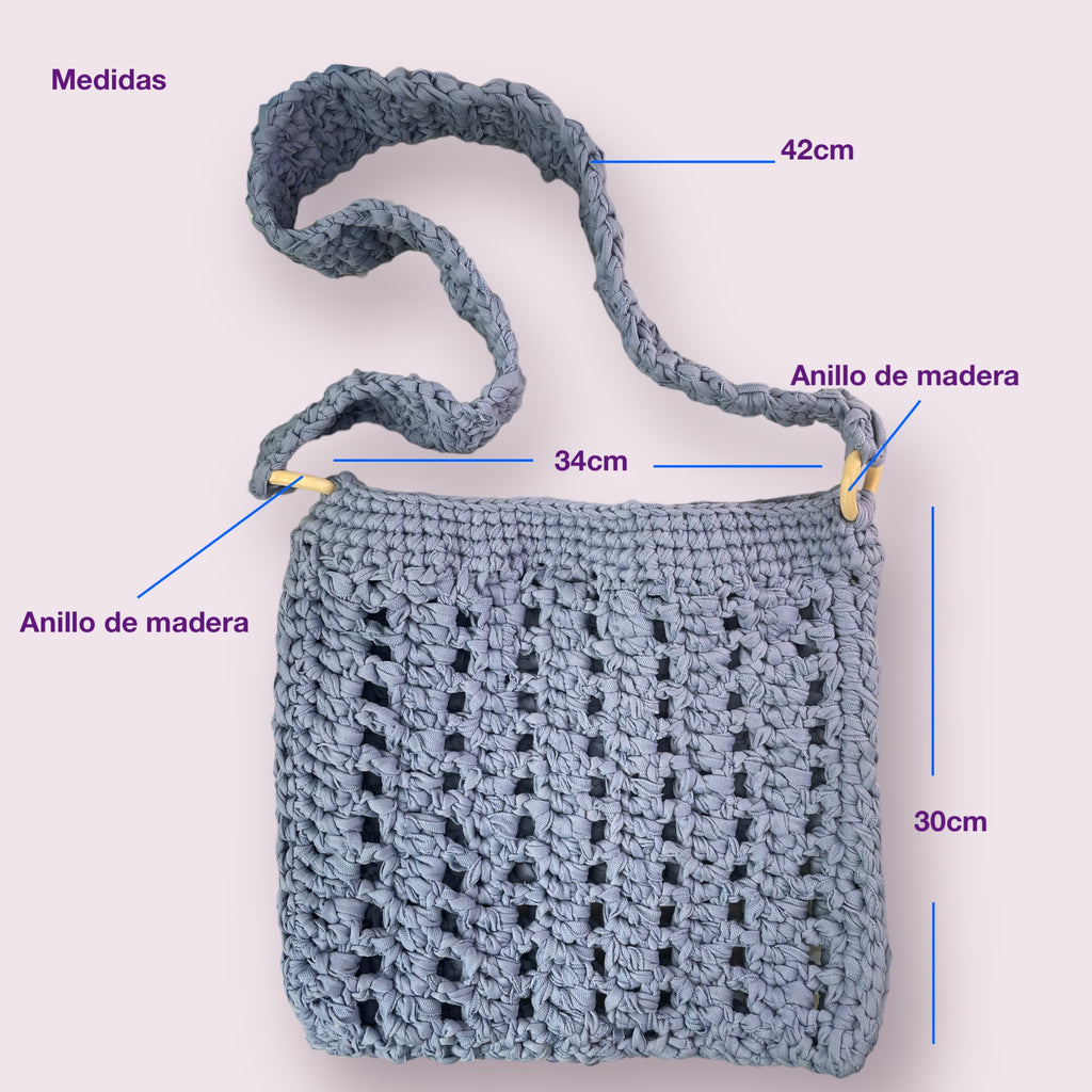 BOLSO DE TRAPILLO LILA TEJIDO A CROCHET
