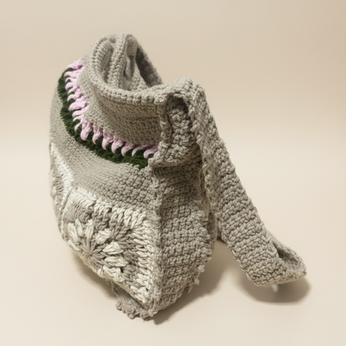 Crochet Bag – 3/4 Angle Product Shot