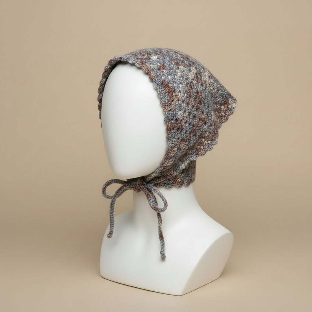 Mannequin with multicolor crochet headscarf - take 2